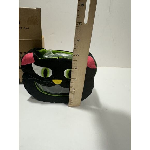 Halloween Lighted Felt Black Cat gift bag NO CANDY 2007 Avon - Picture 3 of 7
